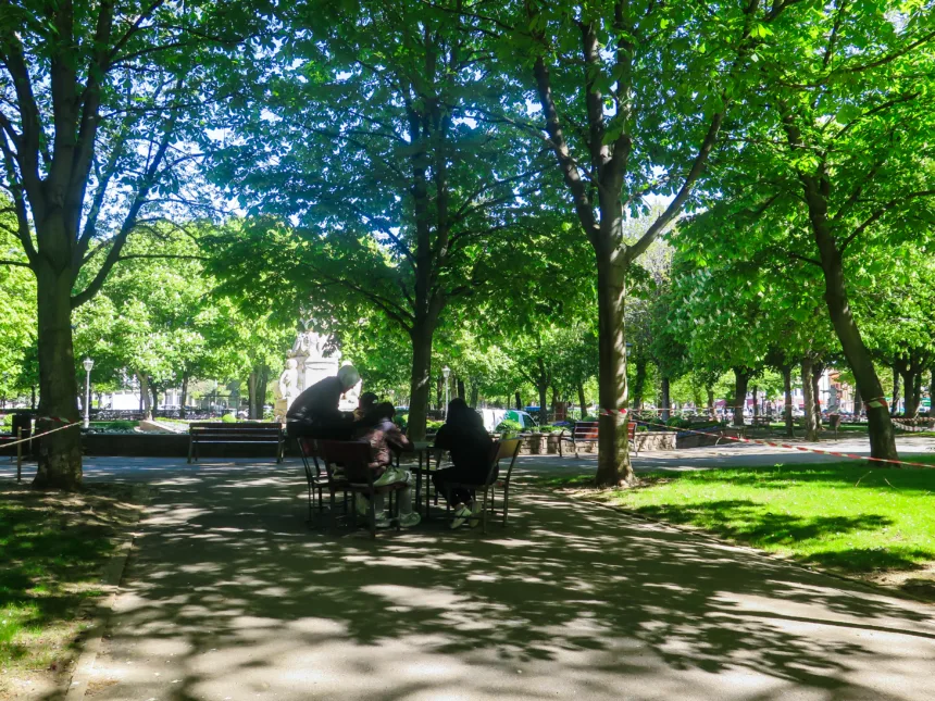 Jóvenes y dispositivos móviles