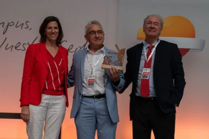 premio-proyecto-de-mayor-impacto-empresa-social-renacimiento-rural-leone-s-s-l_6_928x621
