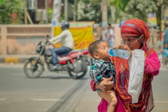 Ola de calor_pexels-nahmadofficial-22228939