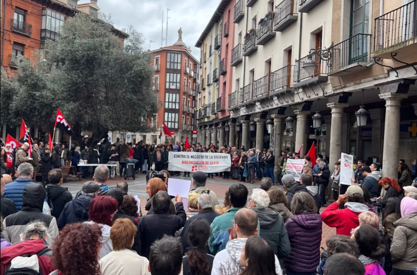 El pasado 5 de abril Valladolid se unió a la movilización nacional que reclamó acabar con el negocio de la vivienda. Foto: Sindicato de Vivienda de Valladolid