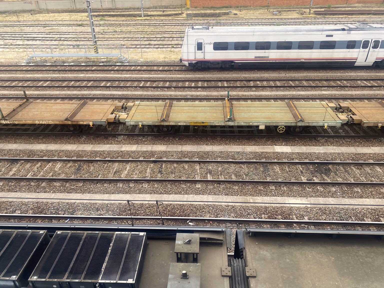 Las vías del tren se han convertido, como se comentó en la charla en el Centro Cívico Zona Sur, en asunto que polariza a la población vallisoletana. Foto: Social24Horas