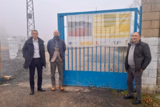 Héctor Alaiz Moretón, ha realizado esta mañana una visita institucional al municipio de La Robla