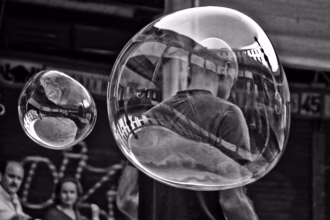 Óscar Barrera Tévar, por su obra ‘Another world’, fue el ganador de la segunda edición del certamen