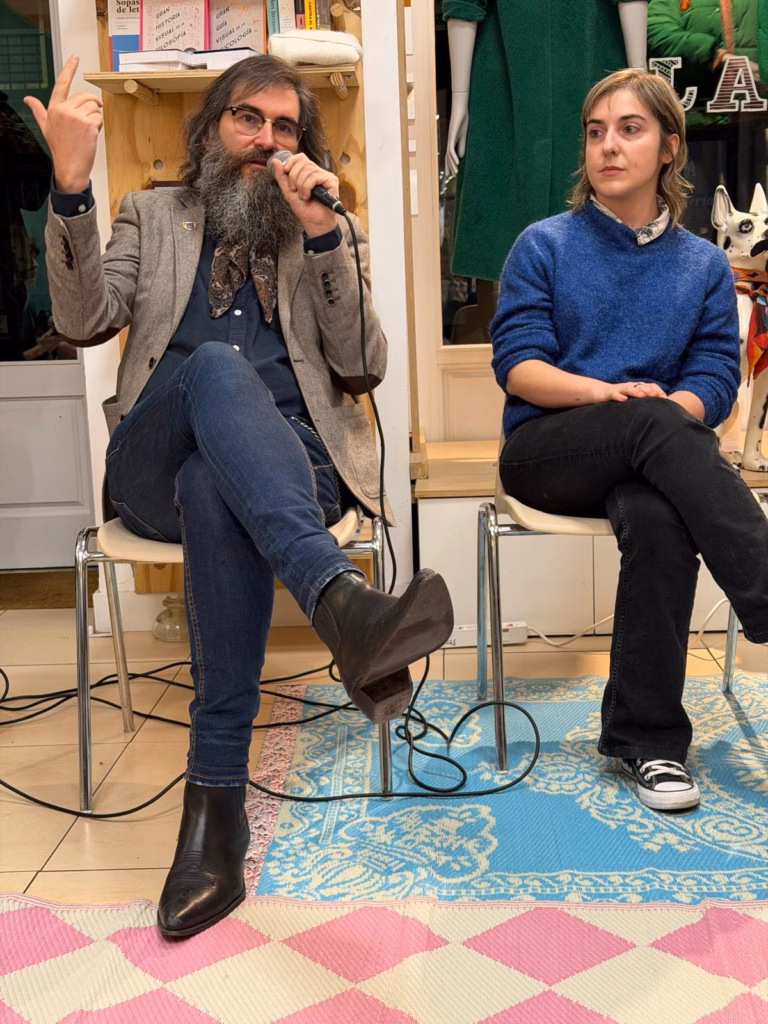 Javier Vielba, en una de sus intervenciones en esta tertulia del Foro de la Cultura. Foto: Lina Vergara