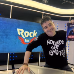 Álex Clavero actualmente reside en Madrid, pero visita cada mes Casasola de Arión, el pueblo donde se crio y donde vive parte de su familia. Foto: Social24Horas