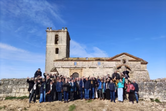 Foto de grupo de los participantes en los talleres itinerantes del programa Tornadera. Foto: Tornadera