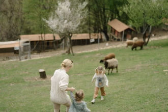 Mujer rural (FOTO: Anastasia Shuraeva-Pexels)