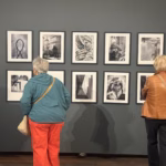 Los amantes de la fotografía aprovecharon la Semana Santa para visitar la exposición en Las Francesas. Foto: Social24Horas