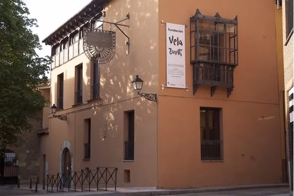 Fundación Vela Zanetti