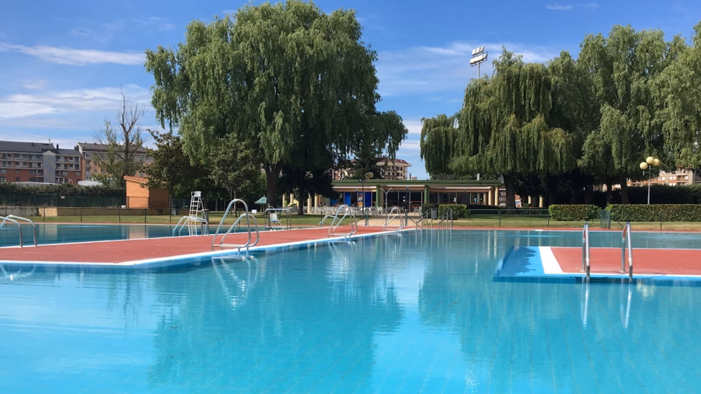 Piscinas Municipales La Palomera