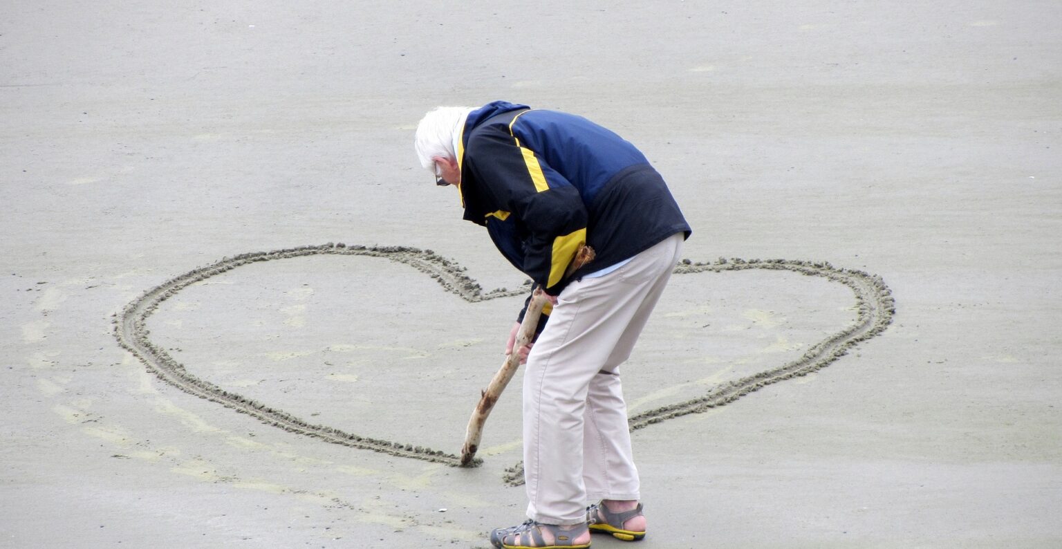 Anciano enamorado
