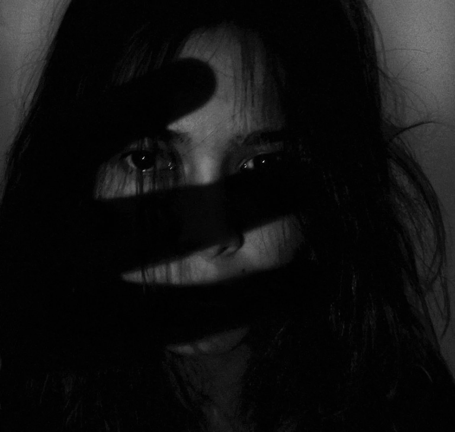 SARA BRAÑA.Indefensión.pexelosnapitsjo-3225796