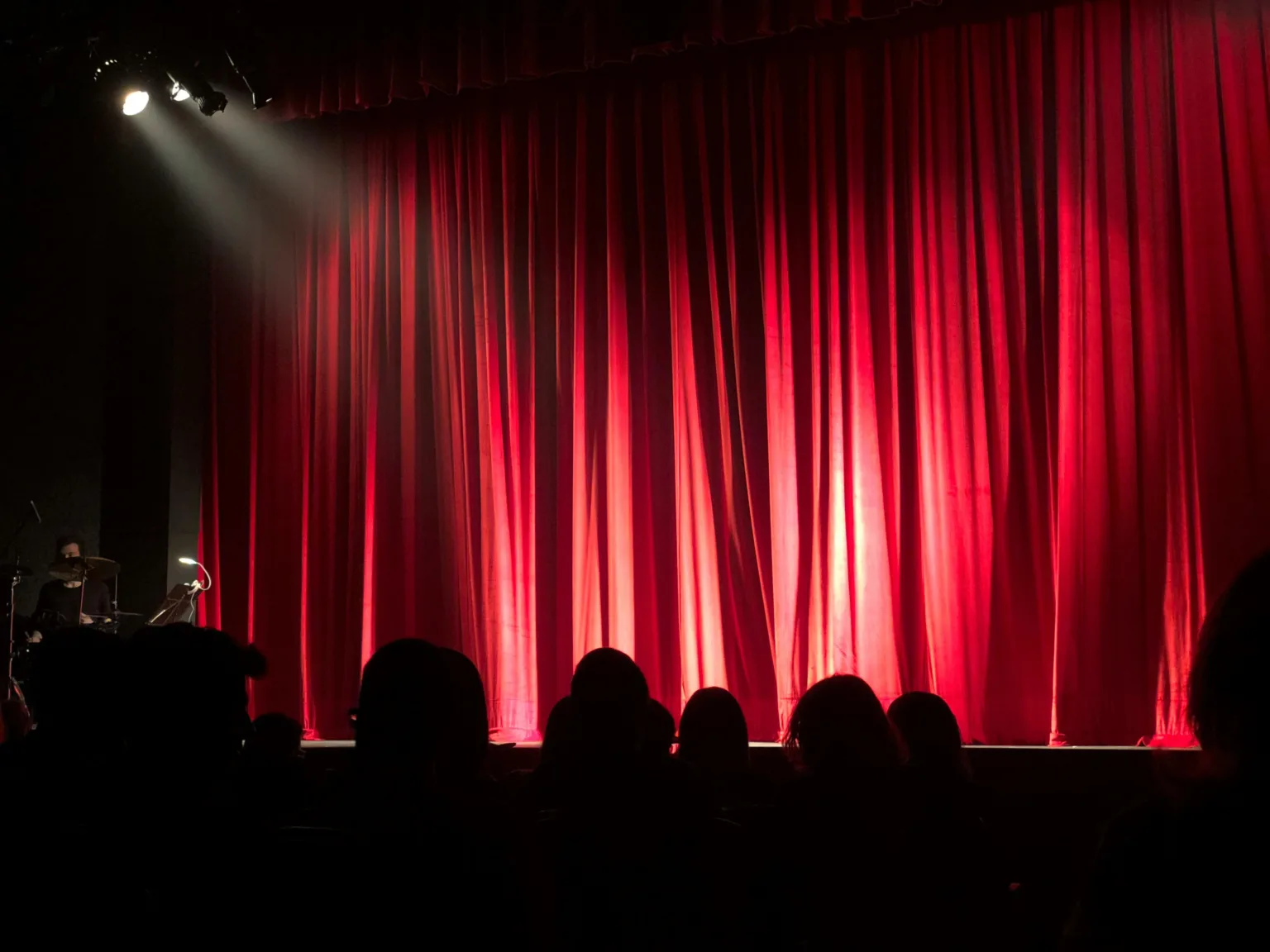 e Teatro de Castilla y León.pexels-monica-713149