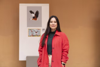 Laura Fernández Arquisola (Laufer), en la inauguración de su exposición en el CreaVA 25. Foto: Víctor Hugo Martín Caballero