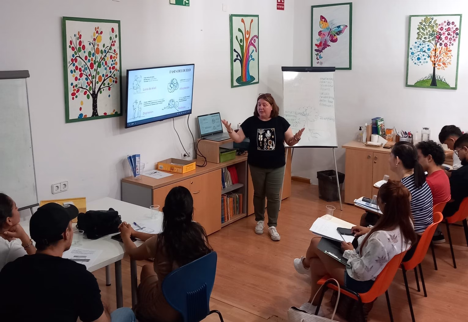 El Centro Integral de Ayuda a la Mujer Inmigrante (CIAMI) tiene su centro de operaciones en el barrio de La Victoria. Foto: CIAMI