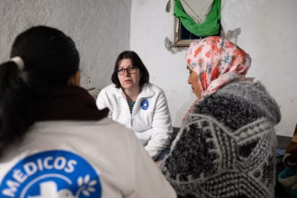 Uno de los principales campos de acción de Médicos del Mundo son las migraciones. Foto: Martí Albesa