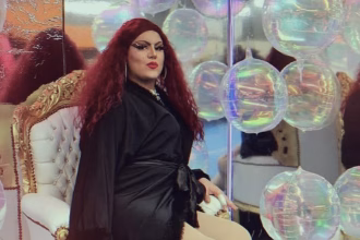 La drag queen Lita Long gira con su compañera Melissa Velasco en los espectáculos "Show de Mel y Lita" y "Bingo Pingo". Foto: Archivo personal
