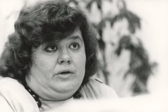 Cristina Almeida en 1991, en su época de diputada (Izquierda Unida). Foto: Archivo Gráfico de Carta de España. Proyecto de la Universidad Carlos III, financiado por el Ministerio de Empleo y Seguridad Social