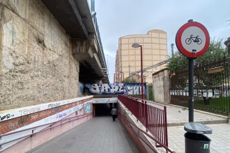 Paso subterráneo y viaducto de Arco de Ladrillo, una de las vetustas soluciones para salvar las vías en Valladolid. Foto: Social24Horas