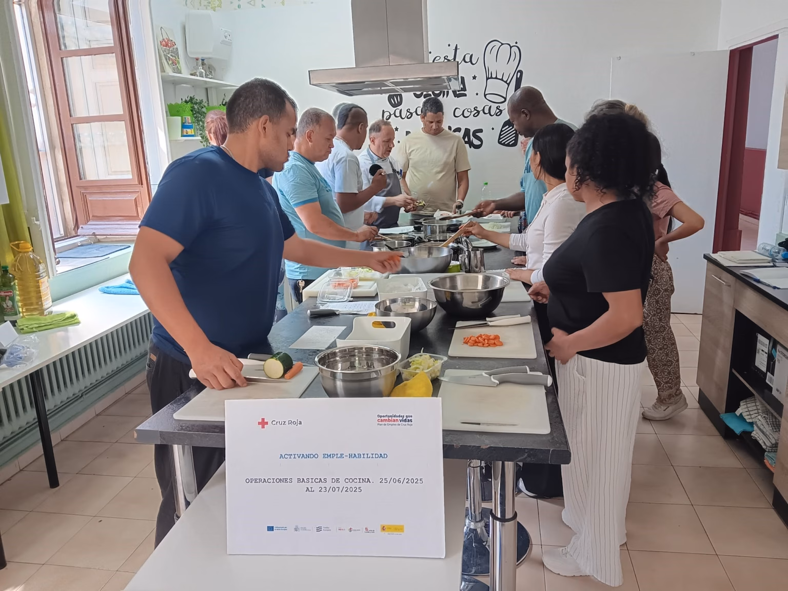 Taller Formativo de Operaciones Básicas de Cocina. Foto: Cruz Roja en Valladolid