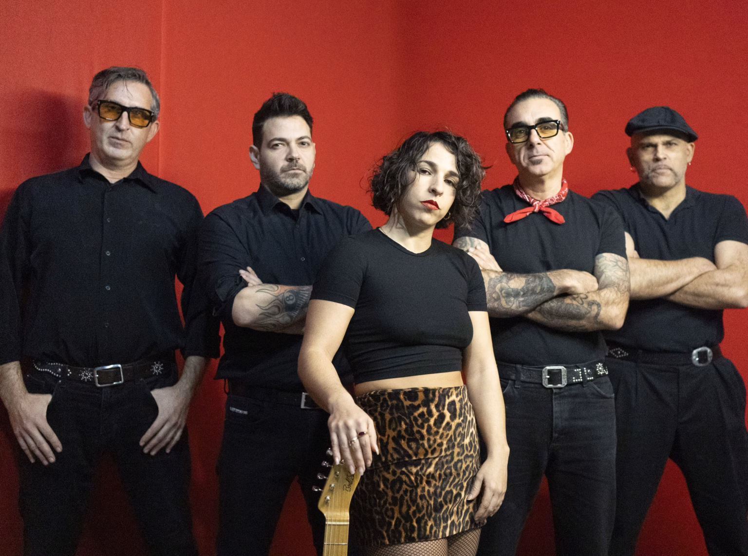 La banda gaditana La Perra Blanco, en su actual formación como quinteto. Foto: Dani Gamage