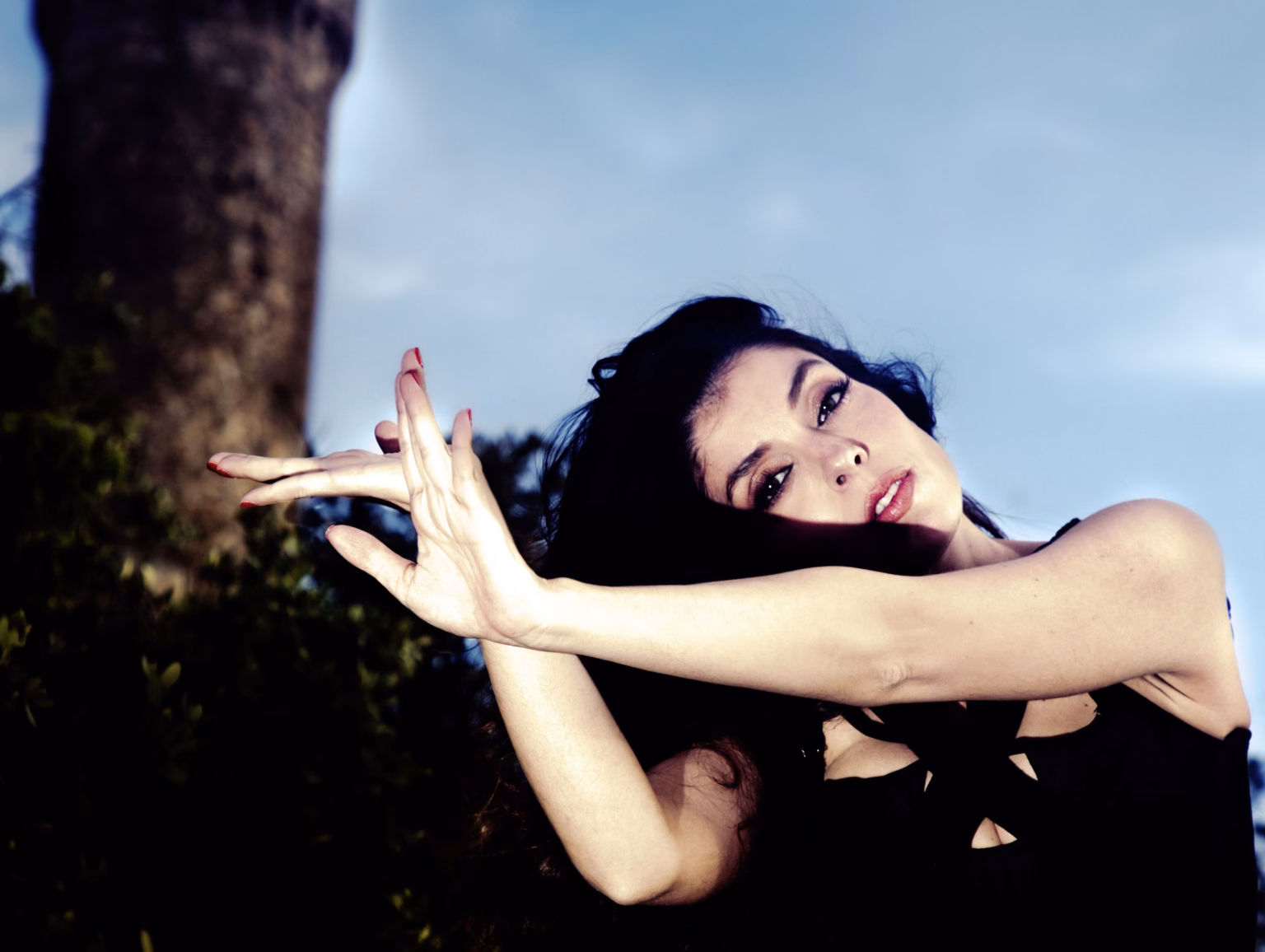 La artista granadina presenta su álbum "Sirio B". Foto: Neelam Khan @neelastica